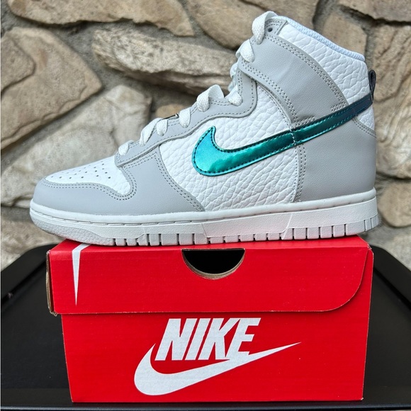 Nike Dunk High “FLS” Multiple Sizes - Picture 1 of 9